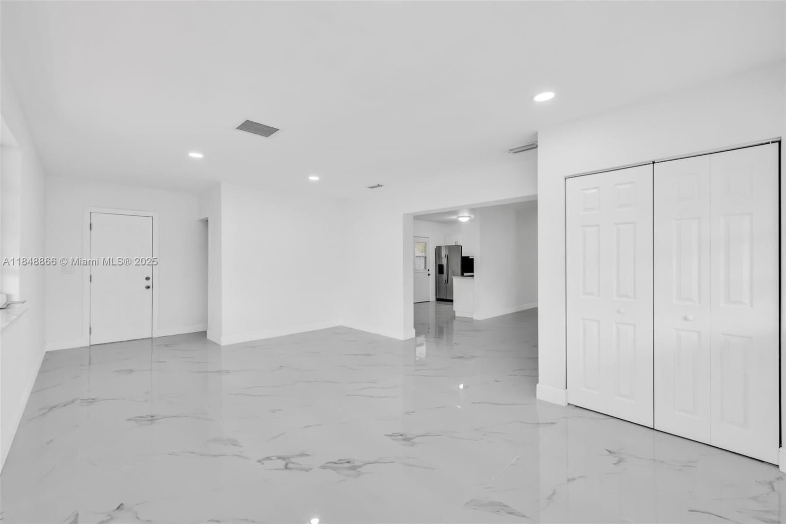 Real estate property located at 3400 13th Ave, Miami-dade, Castle Estates, Hialeah, FL