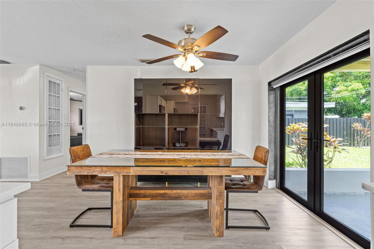 Real estate property located at 8450 28th St, Broward, Sunrise Golf Village, Sunrise, FL