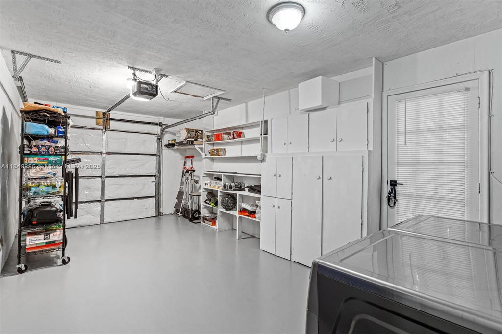 Real estate property located at 8450 28th St, Broward, Sunrise Golf Village, Sunrise, FL