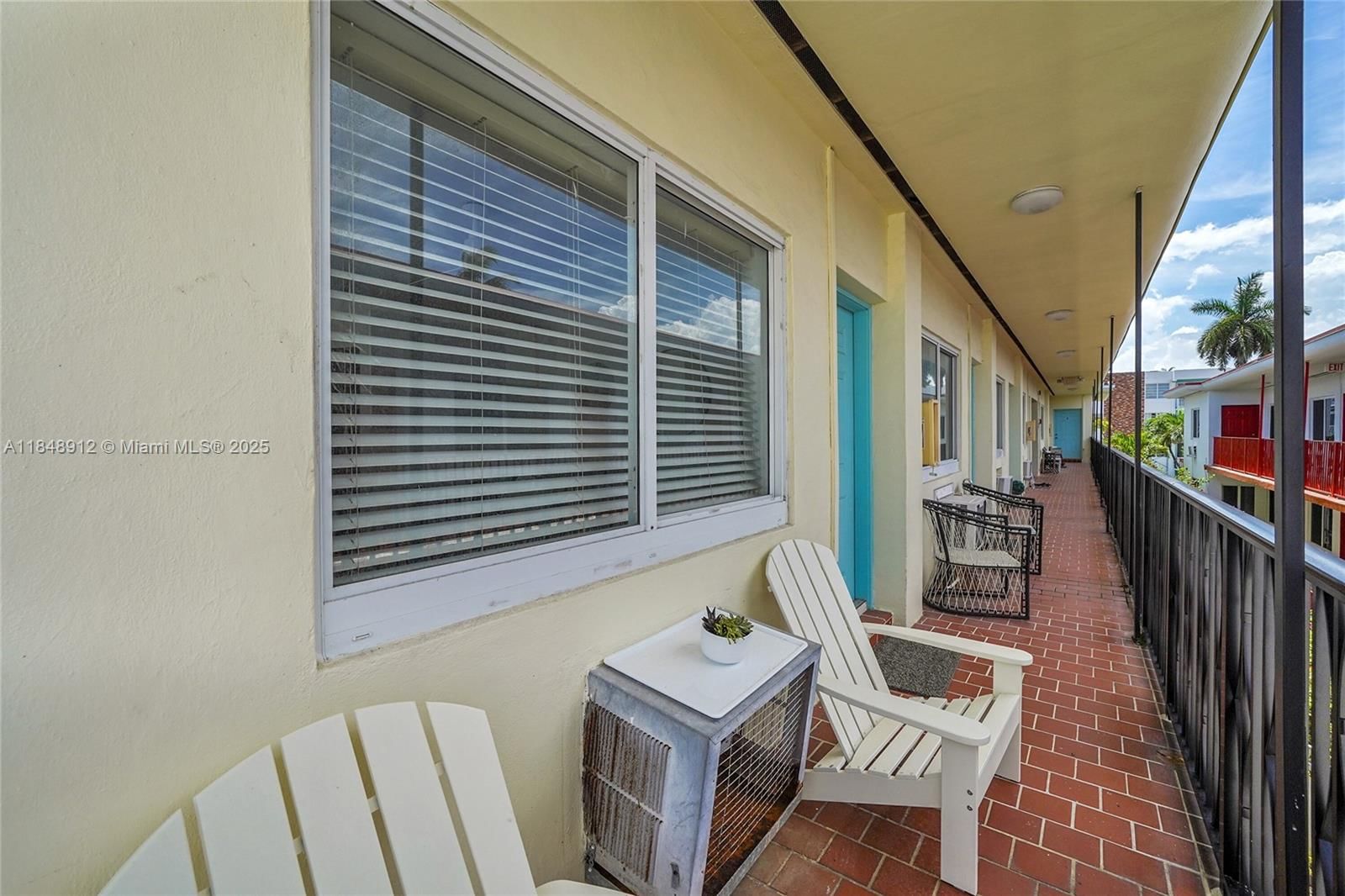 Real estate property located at 1135 Euclid Ave #207, Miami-dade, Ramavest Condo, Miami Beach, FL
