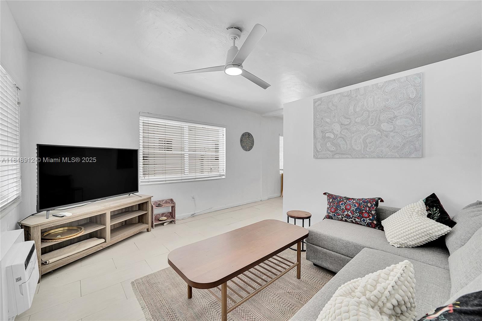 Real estate property located at 1135 Euclid Ave #207, Miami-dade, Ramavest Condo, Miami Beach, FL