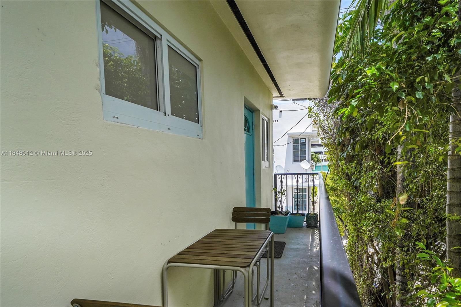 Real estate property located at 1135 Euclid Ave #207, Miami-dade, Ramavest Condo, Miami Beach, FL