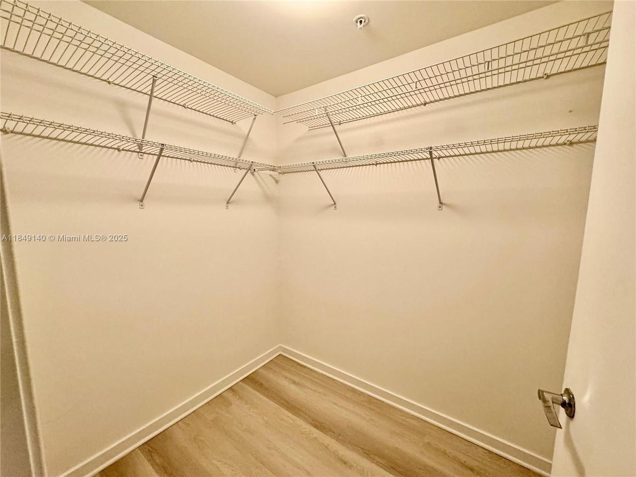 Real estate property located at 999 1st Ave #2801, Miami-dade, Nine At Mary Brickell Vil, Miami, FL