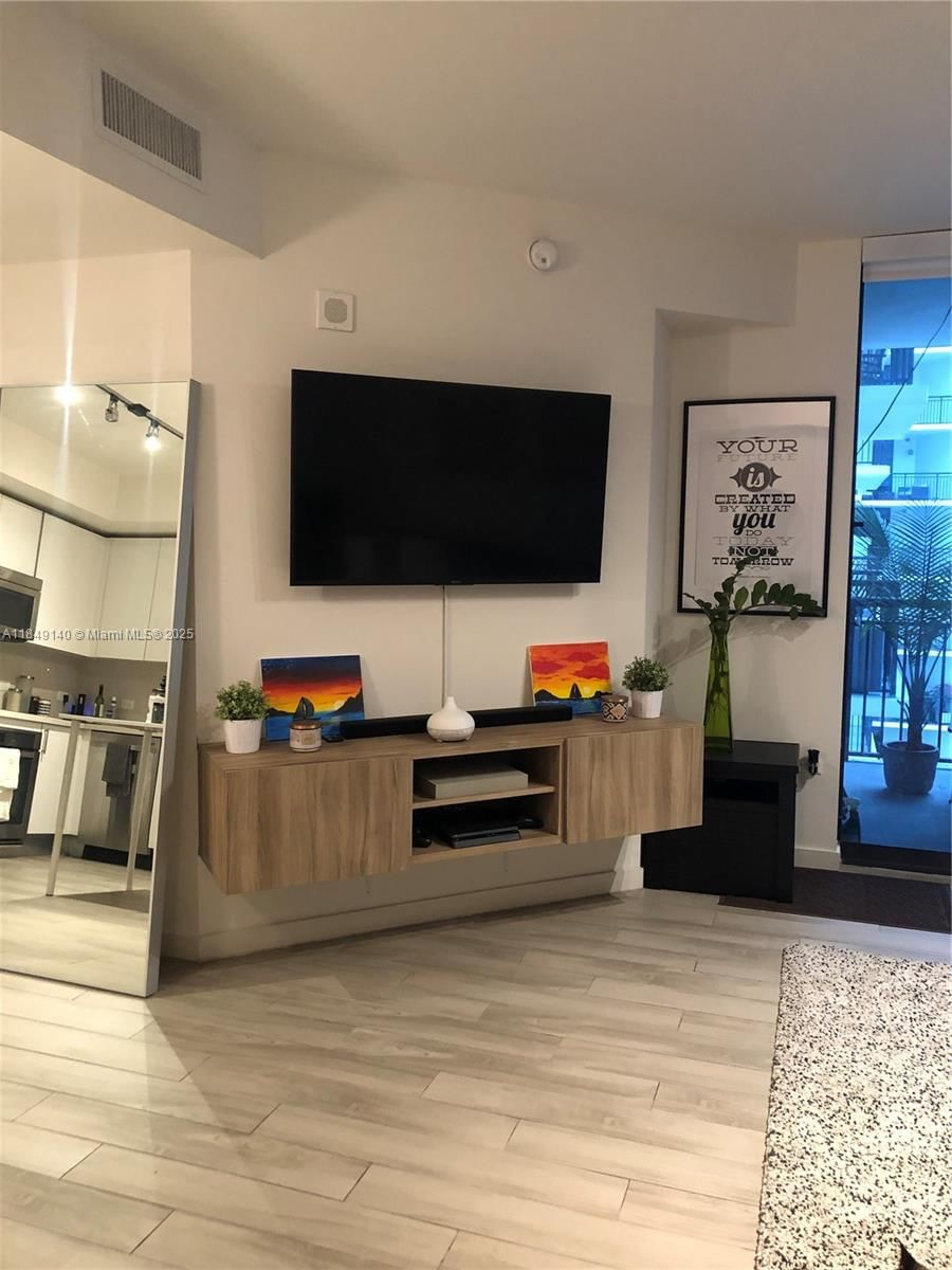 Real estate property located at 999 1st Ave #2801, Miami-dade, Nine At Mary Brickell Vil, Miami, FL
