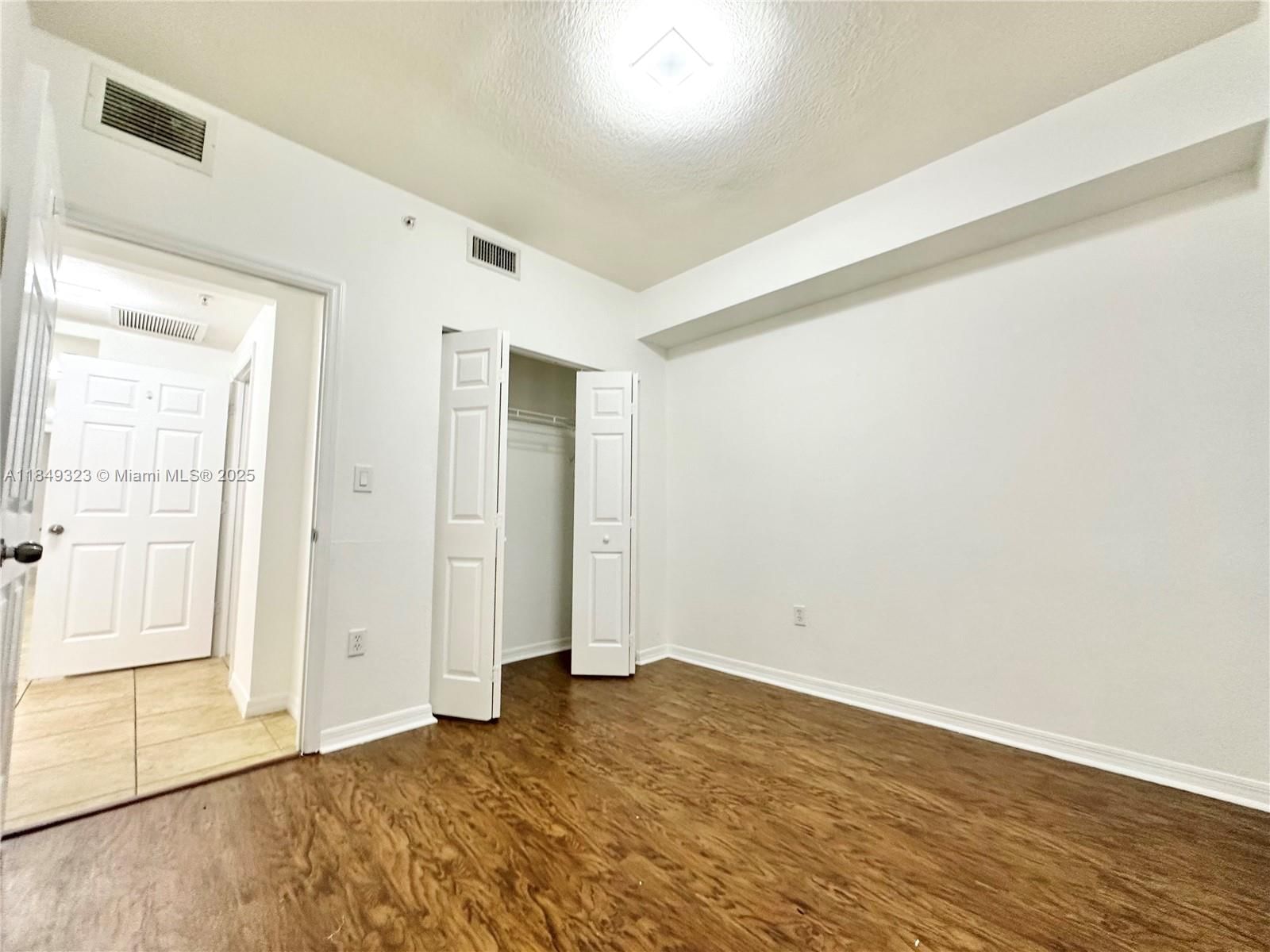Real estate property located at 10870 88th Ter #103, Miami-dade, Coronado At Doral Iii Con, Doral, FL