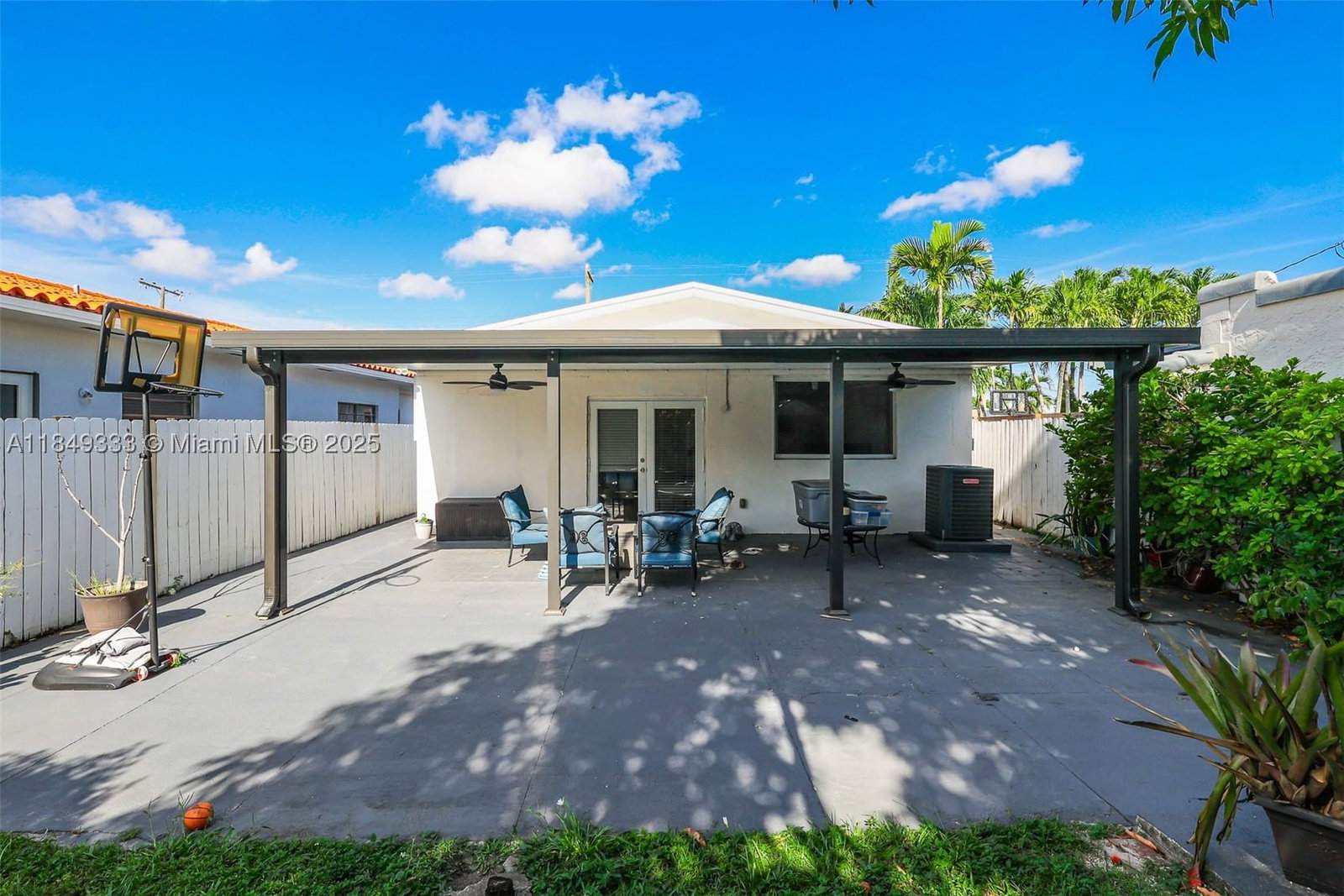 Real estate property located at 250 61st Ave, Miami-dade, West Flagler Pk Sec B, Miami, FL