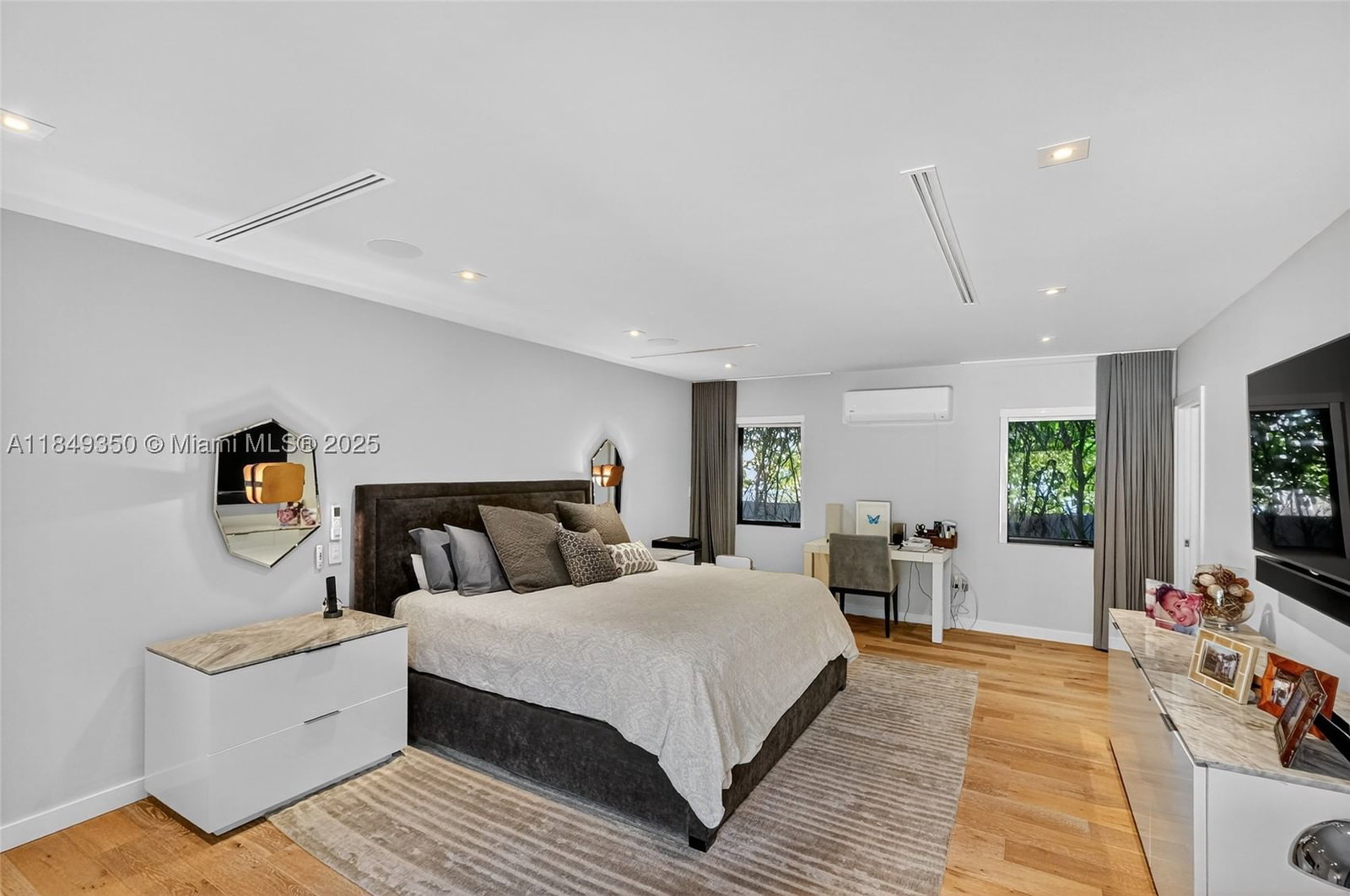 Real estate property located at 2152 Prairie Ave, Miami-dade, Mid Golf Sub, Miami Beach, FL