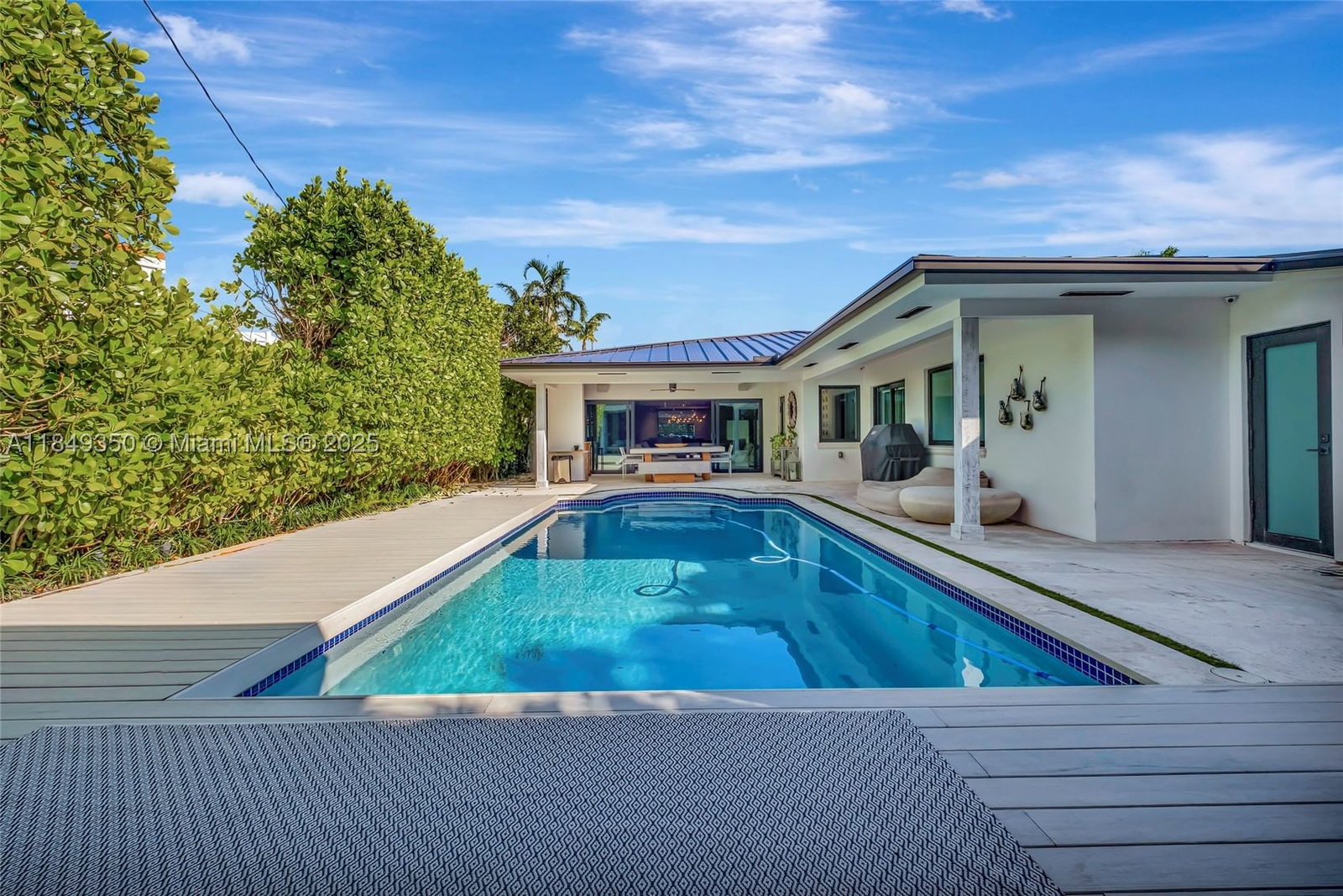 Real estate property located at 2152 Prairie Ave, Miami-dade, Mid Golf Sub, Miami Beach, FL