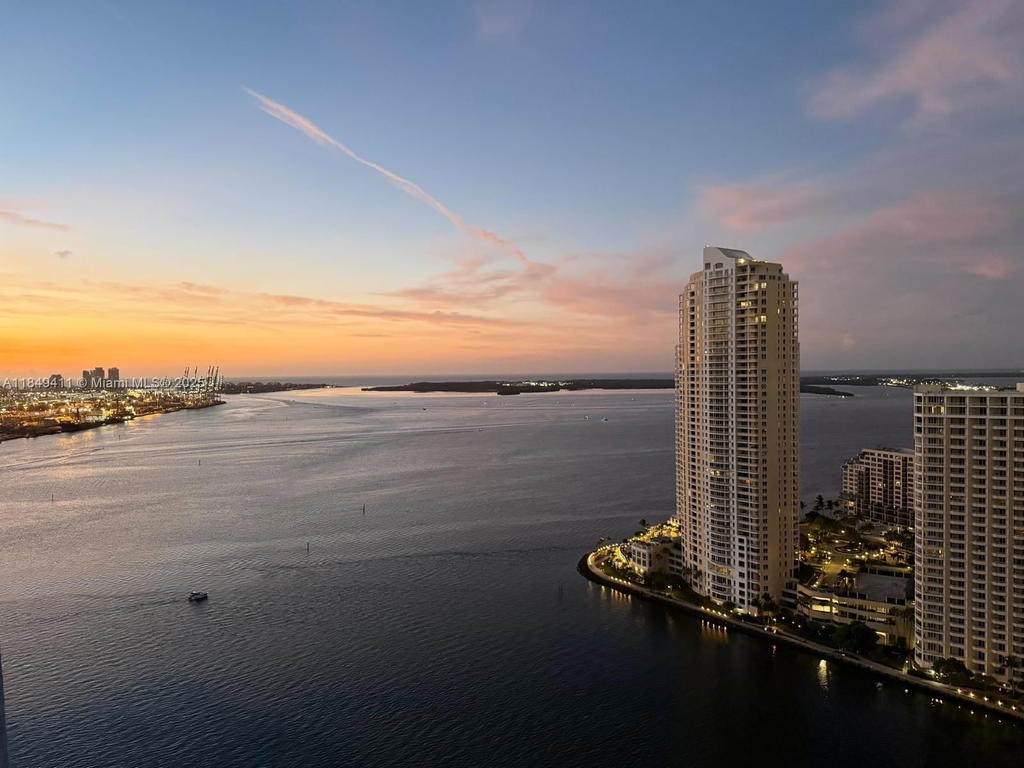 Real estate property located at 335 Biscayne Blvd #3501, Miami-dade, One Miami East Condo, Miami, FL