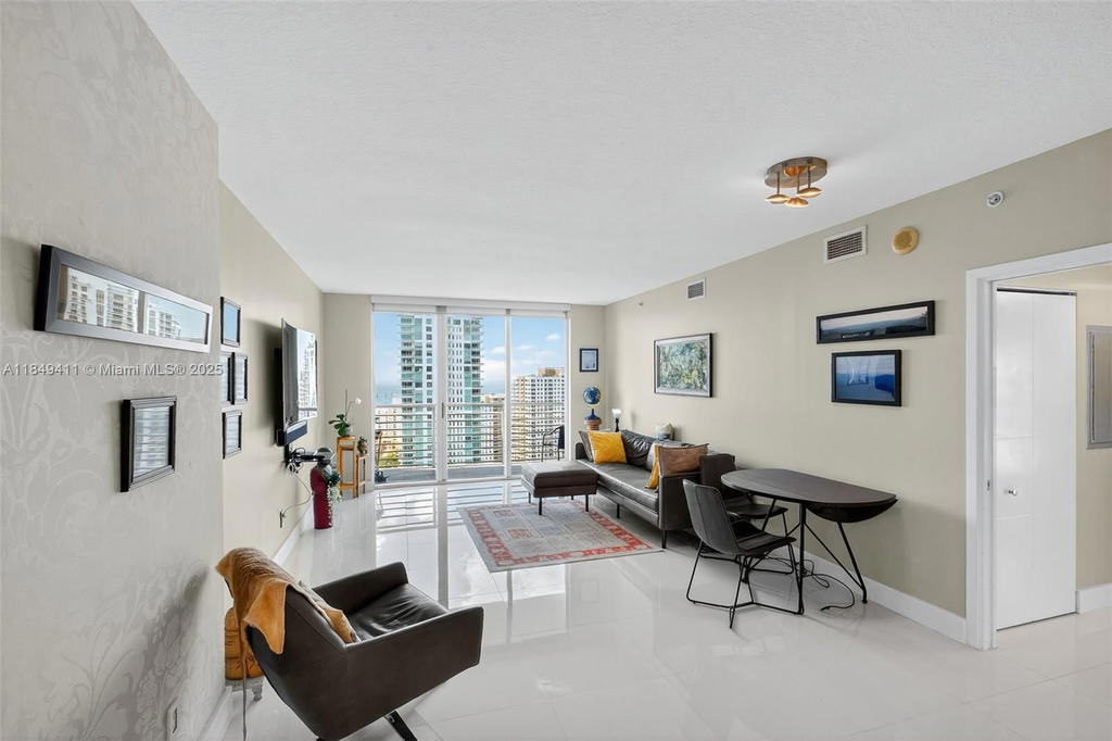 Real estate property located at 335 Biscayne Blvd #3501, Miami-dade, One Miami East Condo, Miami, FL