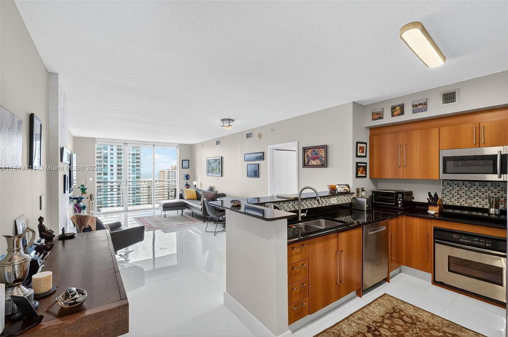 Real estate property located at 335 Biscayne Blvd #3501, Miami-dade, One Miami East Condo, Miami, FL