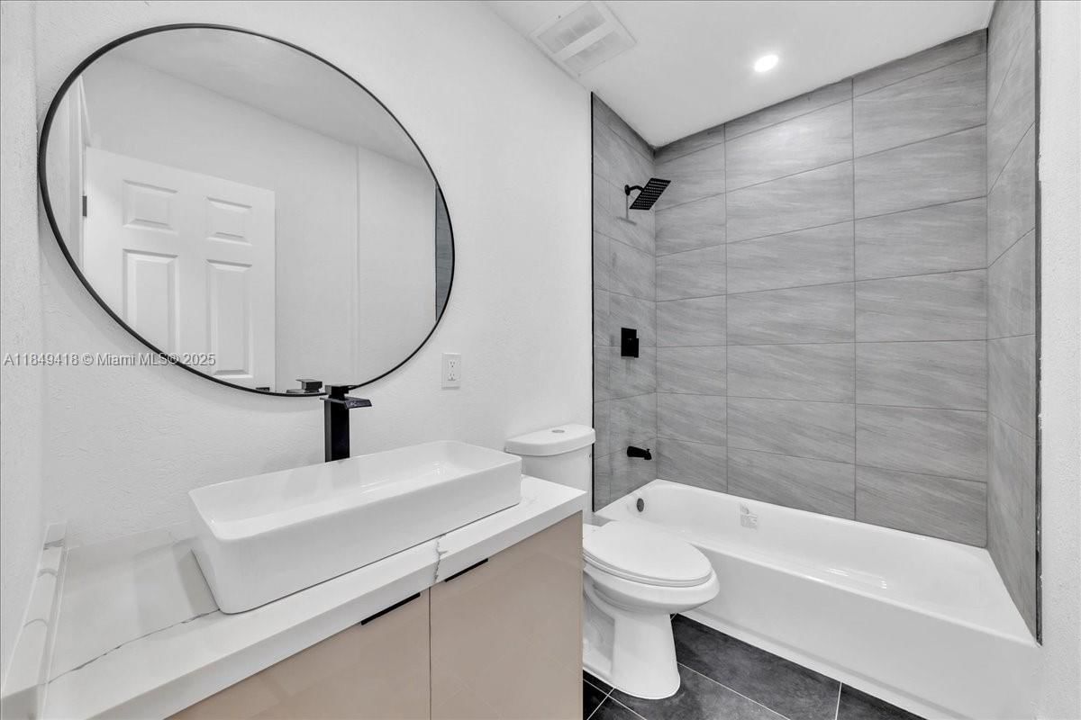 Real estate property located at 15020 7th Ave, Miami-dade, Rymer Sub, Miami, FL