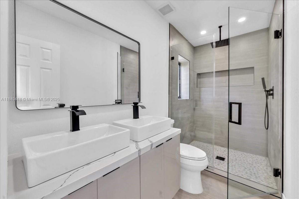 Real estate property located at 15020 7th Ave, Miami-dade, Rymer Sub, Miami, FL