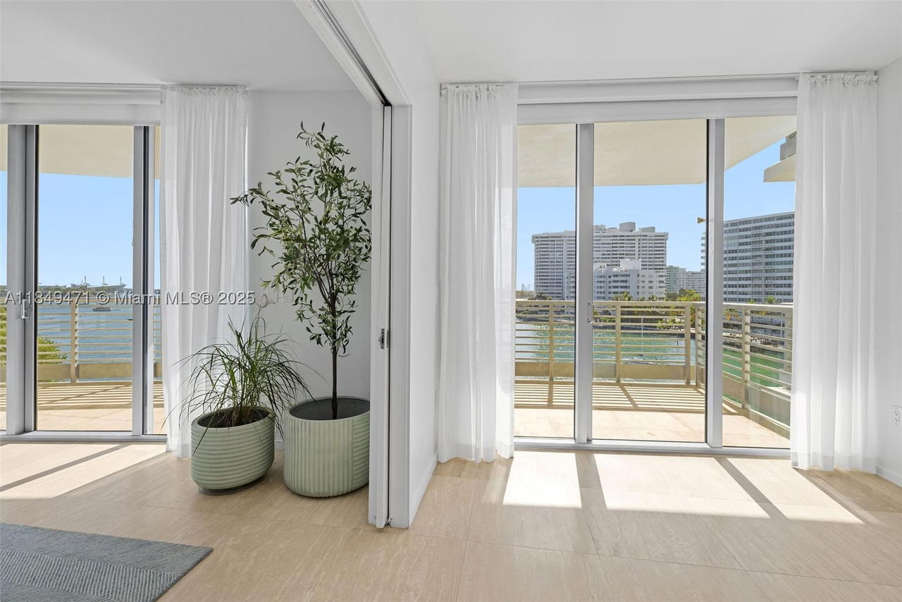 Real estate property located at 1445 16th St #602, Miami-dade, Capri South Beach Condo, Miami Beach, FL