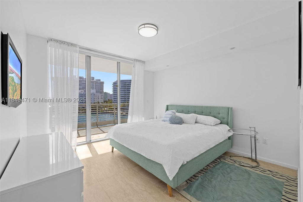 Real estate property located at 1445 16th St #602, Miami-dade, Capri South Beach Condo, Miami Beach, FL