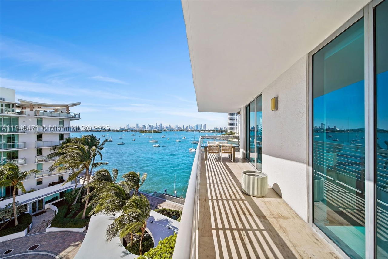 Real estate property located at 1445 16th St #602, Miami-dade, Capri South Beach Condo, Miami Beach, FL