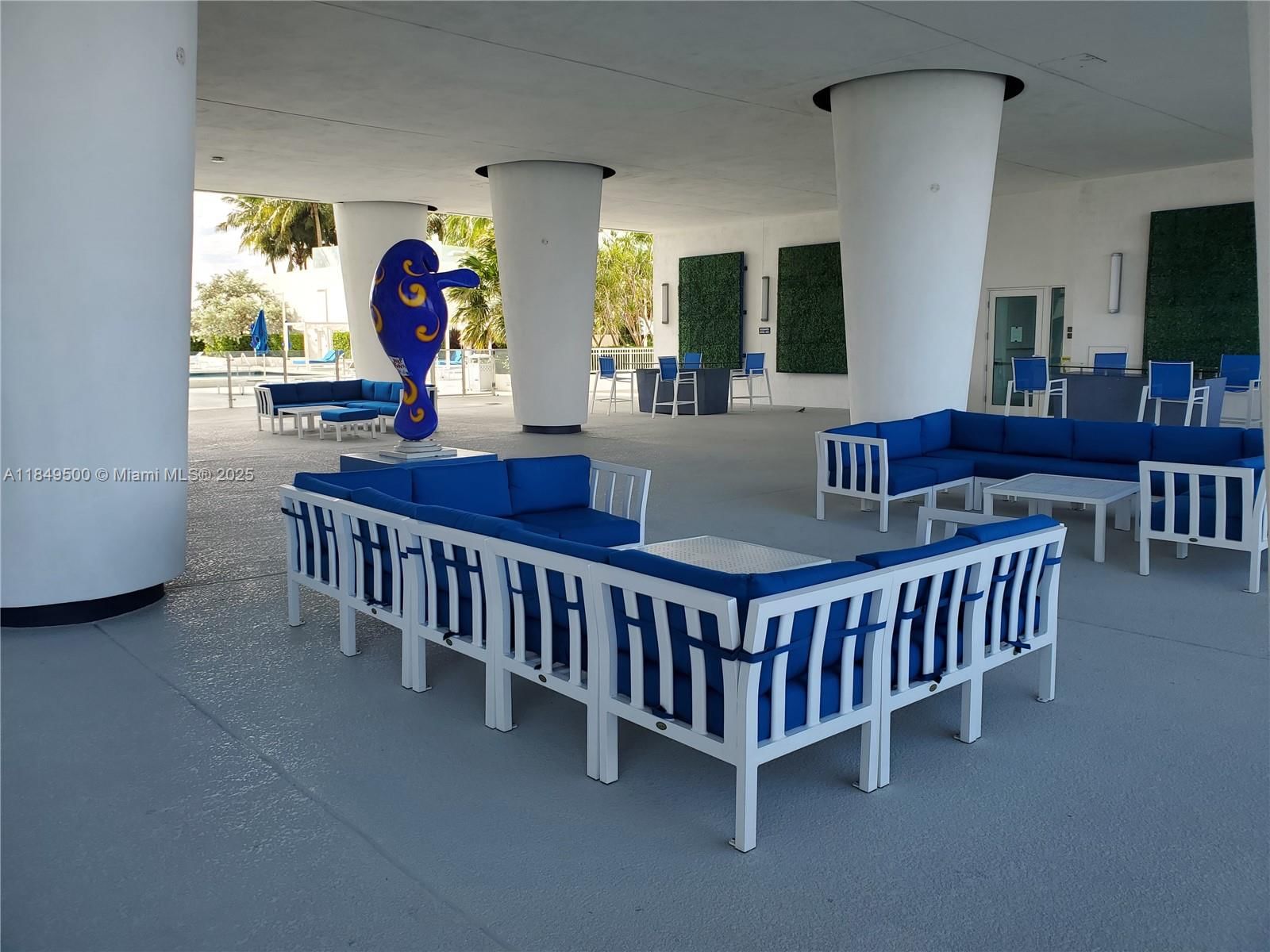 Real estate property located at 1800 Bayshore Dr #3808, Miami-dade, 1800 Club Condo, Miami, FL