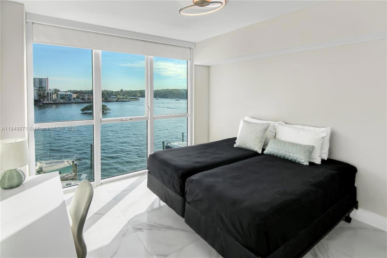 Real estate property located at 400 Sunny Isles Blvd #307, Miami-dade, 400 Sunny Isles Condo Eas, Sunny Isles Beach, FL