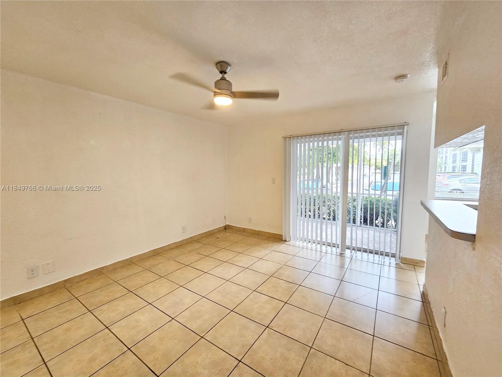 Real estate property located at 5740 Rock Island Rd #274, Broward, Sun Vista Gardens Condo, Tamarac, FL