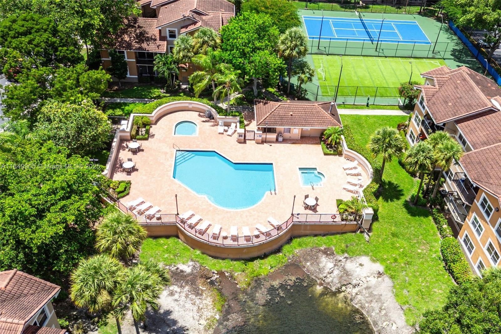 Real estate property located at 8721 Wiles Rd #105, Broward, Edgewater Condo, Coral Springs, FL