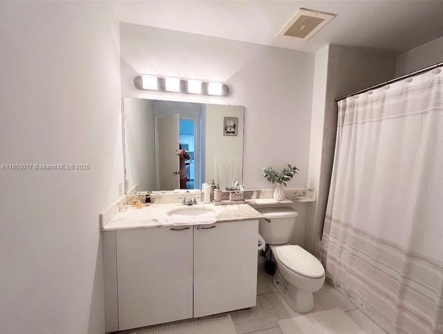 Real estate property located at 234 3rd St #1105, Miami-dade, The Loft Downtown Condo, Miami, FL