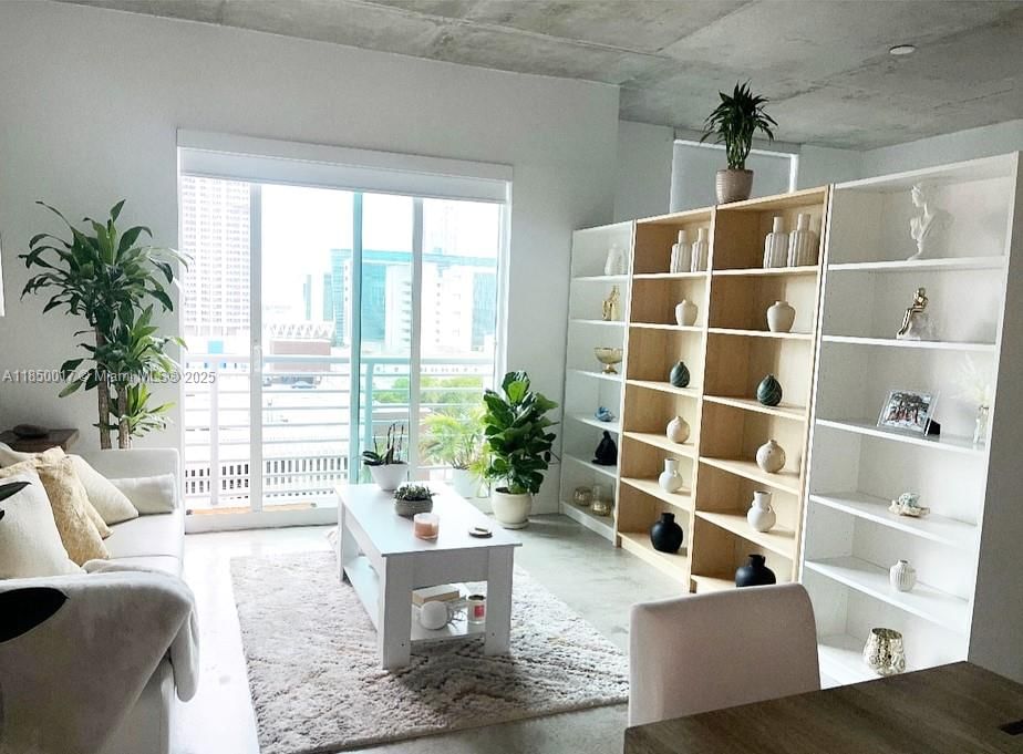 Real estate property located at 234 3rd St #1105, Miami-dade, The Loft Downtown Condo, Miami, FL