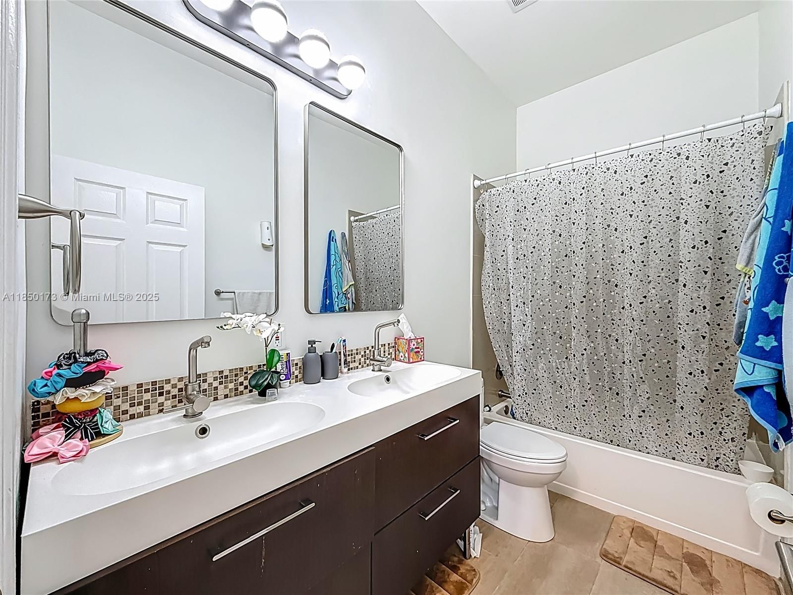 Real estate property located at , Broward, Emerald Courts - Opal Cre, Weston, FL