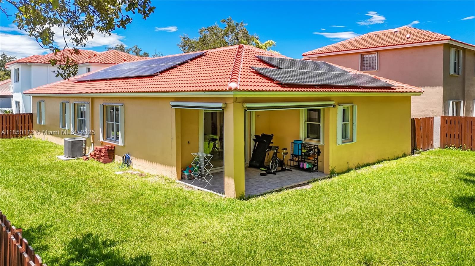 Real estate property located at , Broward, Emerald Courts - Opal Cre, Weston, FL