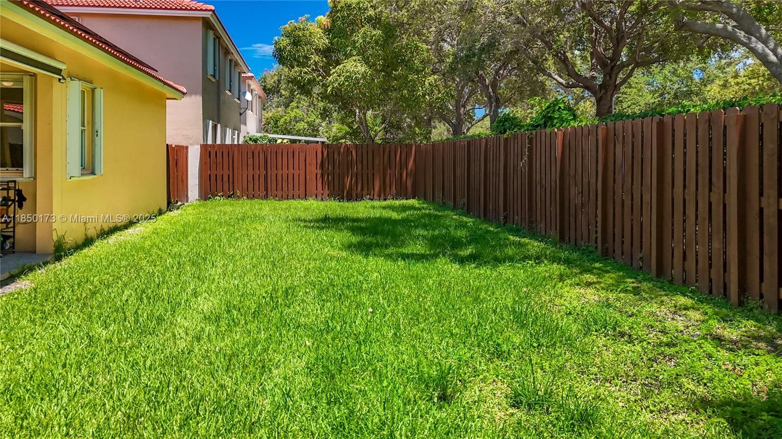 Real estate property located at , Broward, Emerald Courts - Opal Cre, Weston, FL