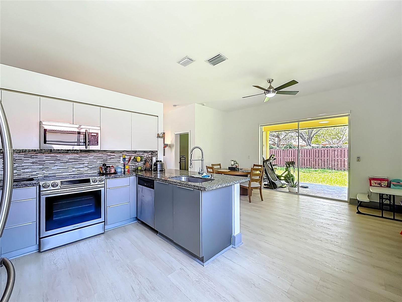 Real estate property located at , Broward, Emerald Courts - Opal Cre, Weston, FL