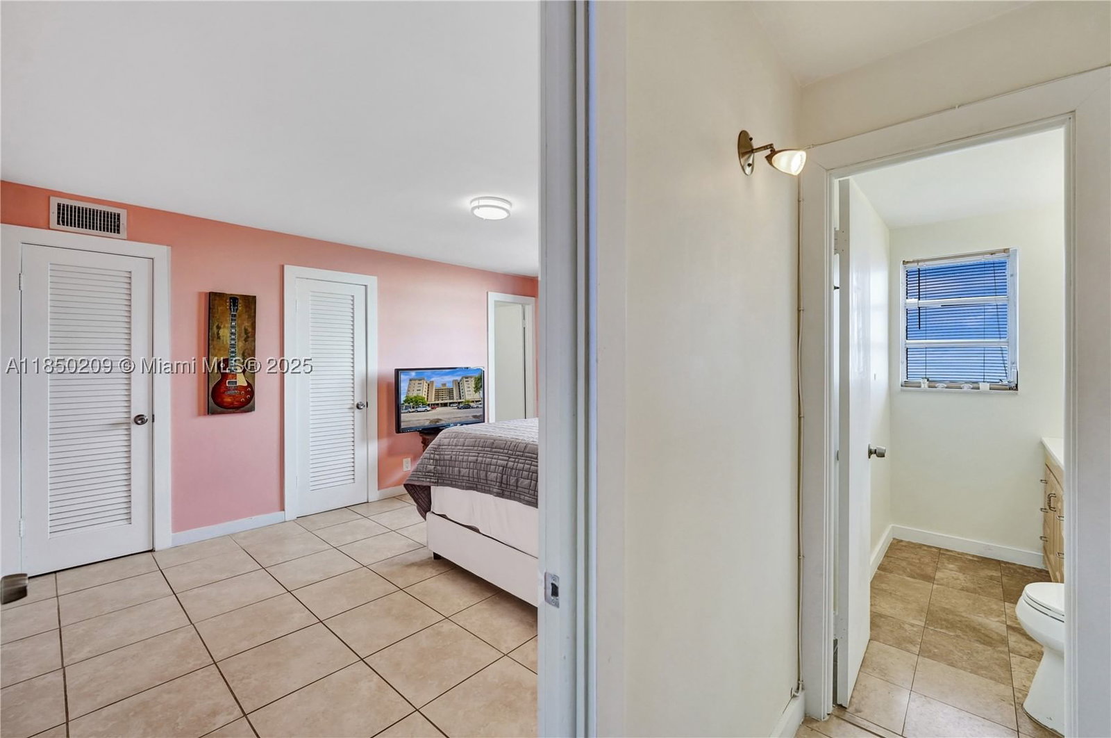 Real estate property located at 1811 Jefferson St #606, Broward, Telstar Condominium Inc, Hollywood, FL