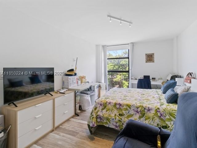 Real estate property located at 2501 Brickell Ave #307, Miami-dade, Brickell Park Condo, Miami, FL