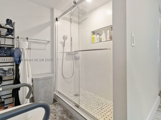 Real estate property located at 2501 Brickell Ave #307, Miami-dade, Brickell Park Condo, Miami, FL
