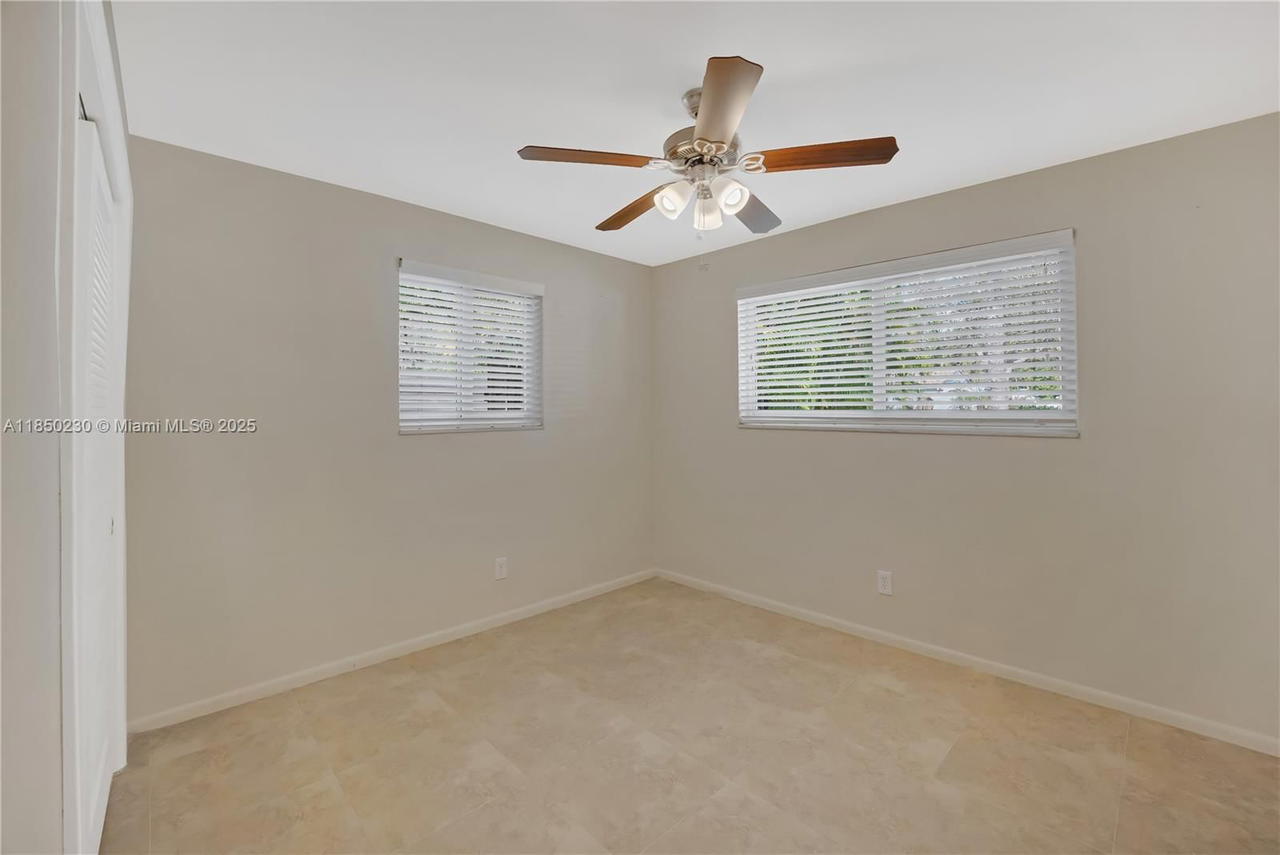 Real estate property located at 830 18th St, Broward, Pinehurst, Fort Lauderdale, FL