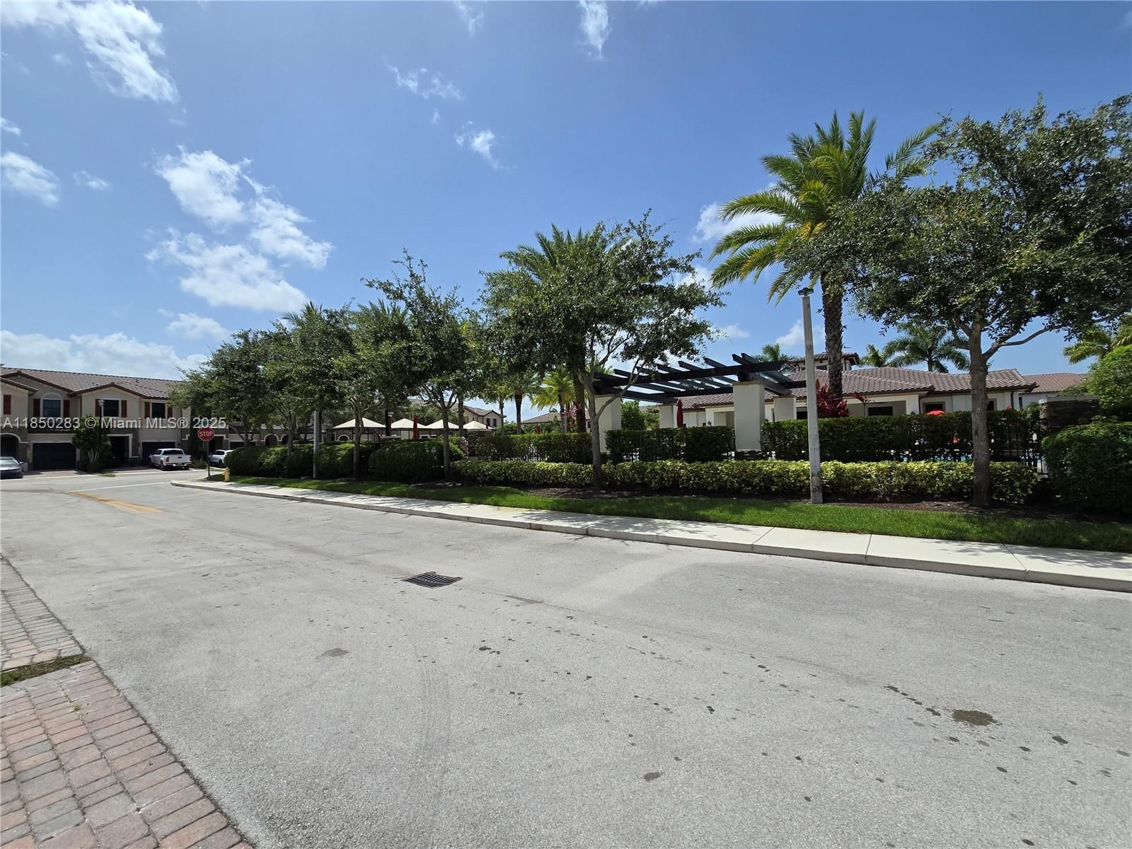 Real estate property located at 15072 117th Ter, Miami-dade, Garden Estates At The Ham, Miami, FL
