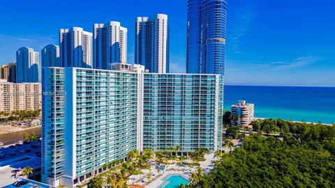 Real estate property located at 100 Bayview Dr #224, Miami-dade, Arlen House East Condo, Sunny Isles Beach, FL