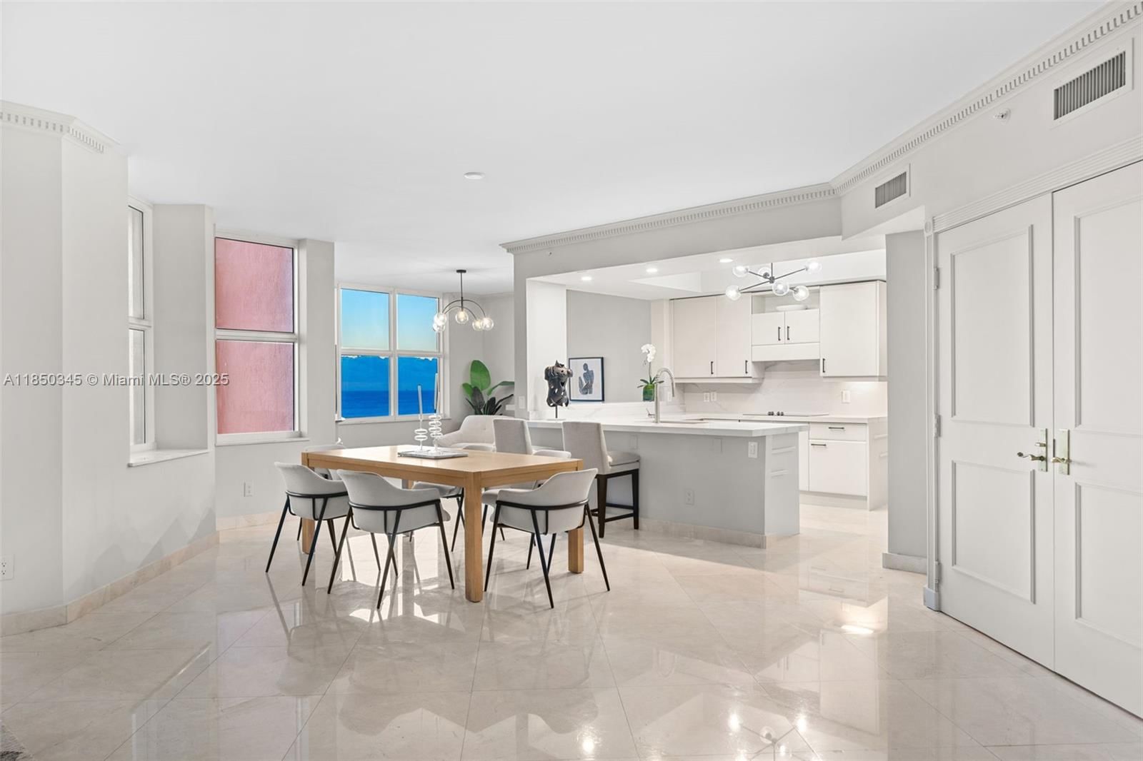 Real estate property located at 2100 Ocean Blvd #18D, Broward, Palms Tower One Condo, Fort Lauderdale, FL