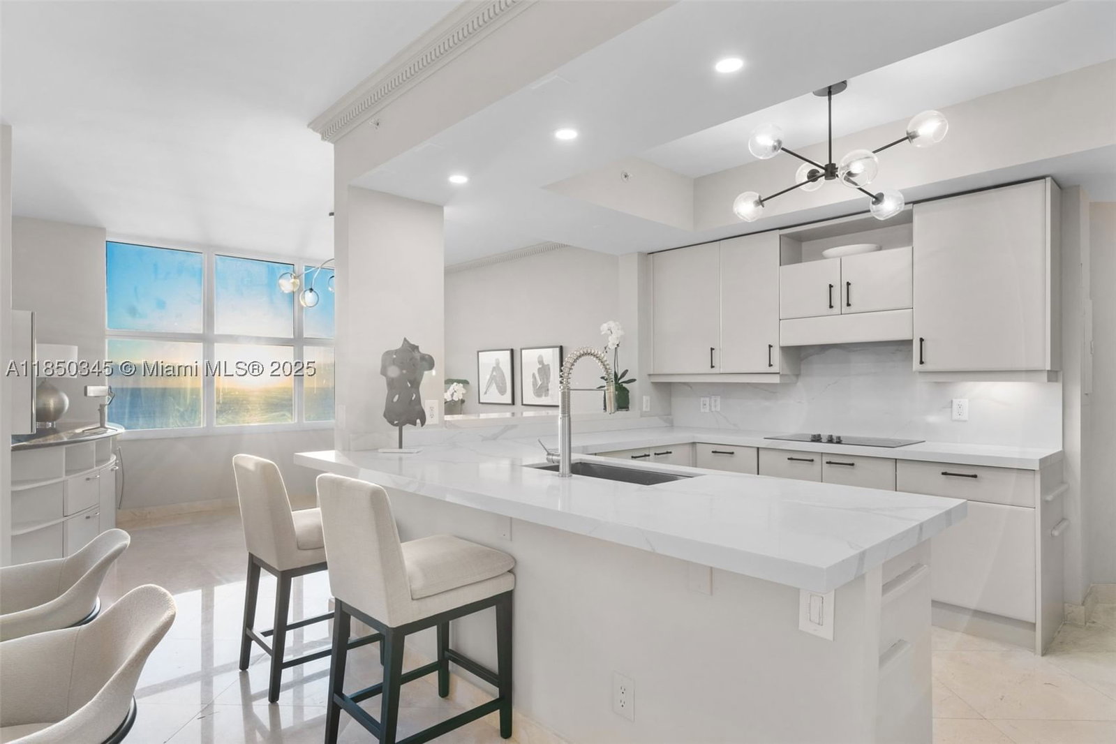 Real estate property located at 2100 Ocean Blvd #18D, Broward, Palms Tower One Condo, Fort Lauderdale, FL