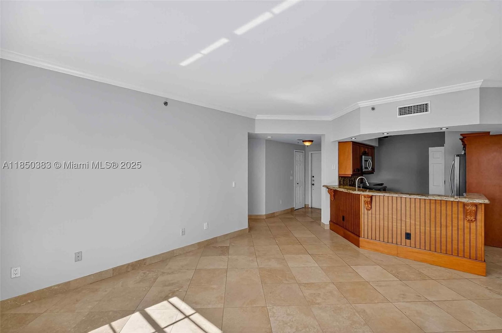 Real estate property located at 3255 184th St #12405, Miami-dade, Village By The Bay Condo, Aventura, FL