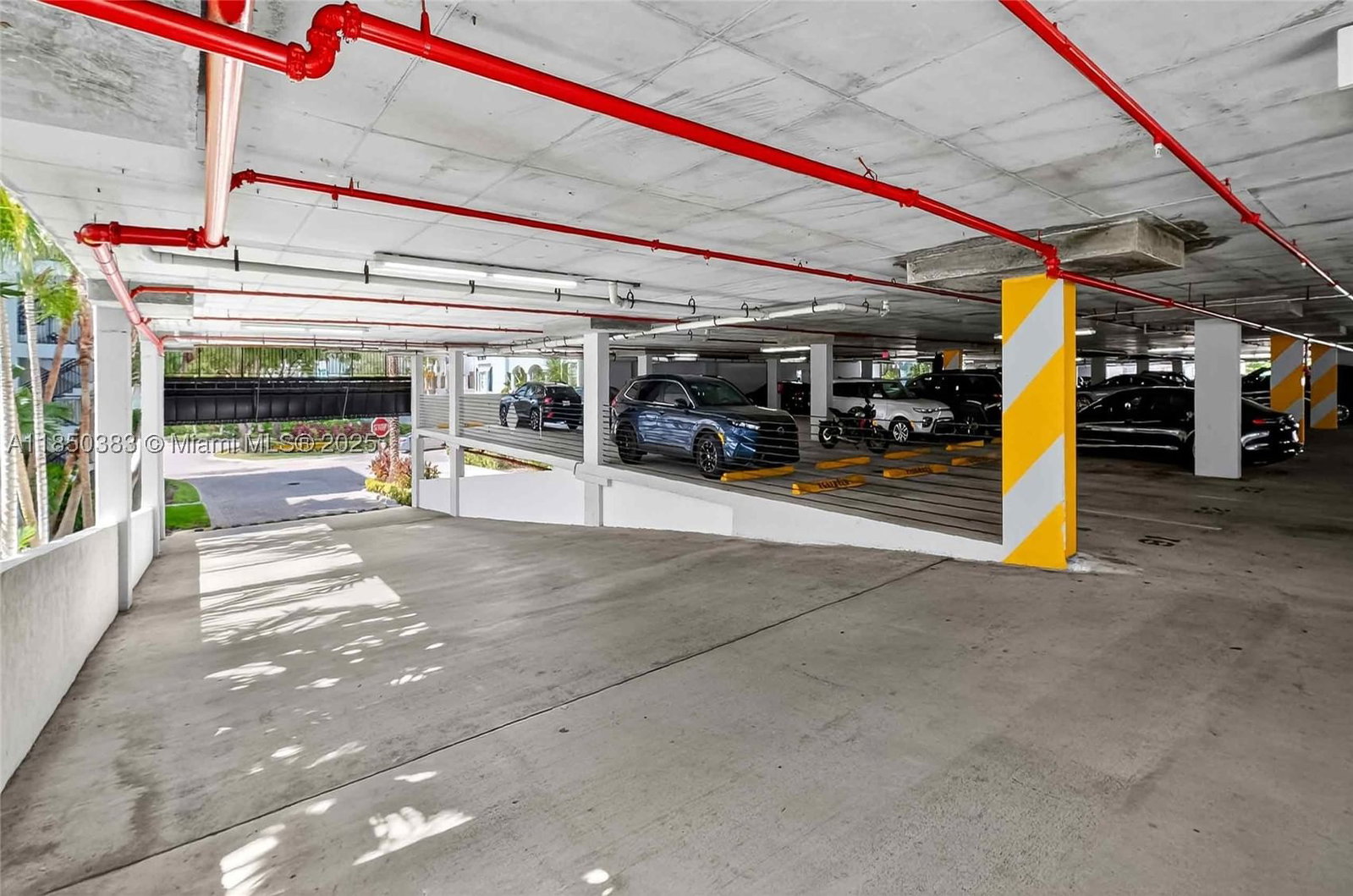Real estate property located at 3255 184th St #12405, Miami-dade, Village By The Bay Condo, Aventura, FL