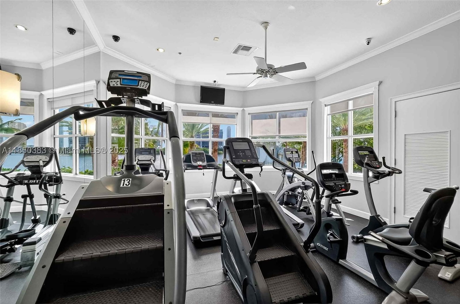 Real estate property located at 3255 184th St #12405, Miami-dade, Village By The Bay Condo, Aventura, FL