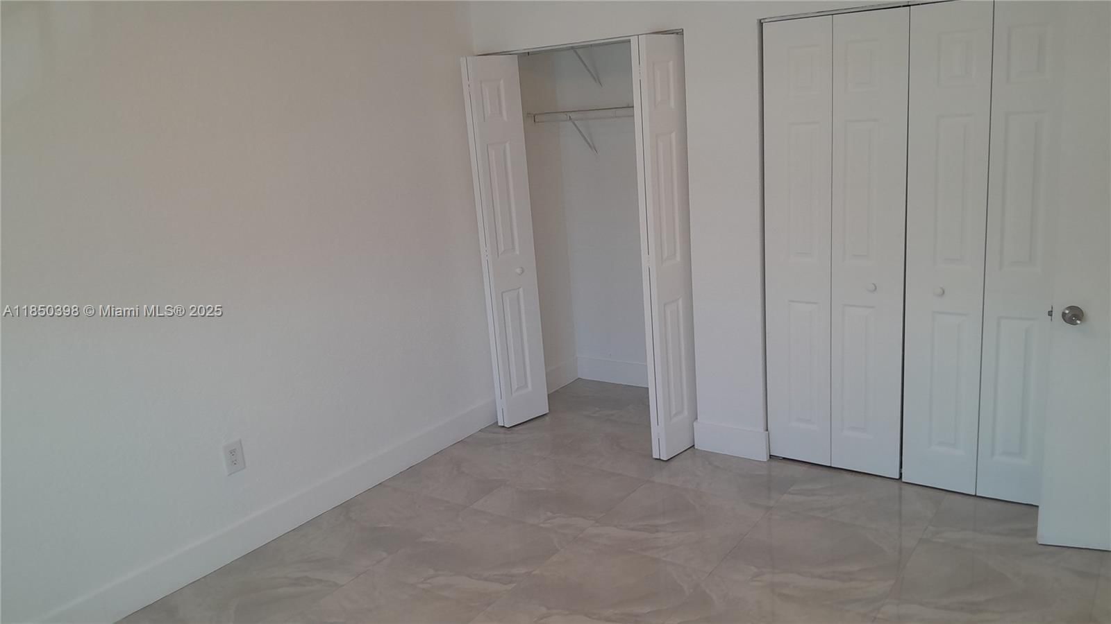 Real estate property located at 525 Meridian Ave #304, Miami-dade, 525 Meridian Condo, Miami Beach, FL