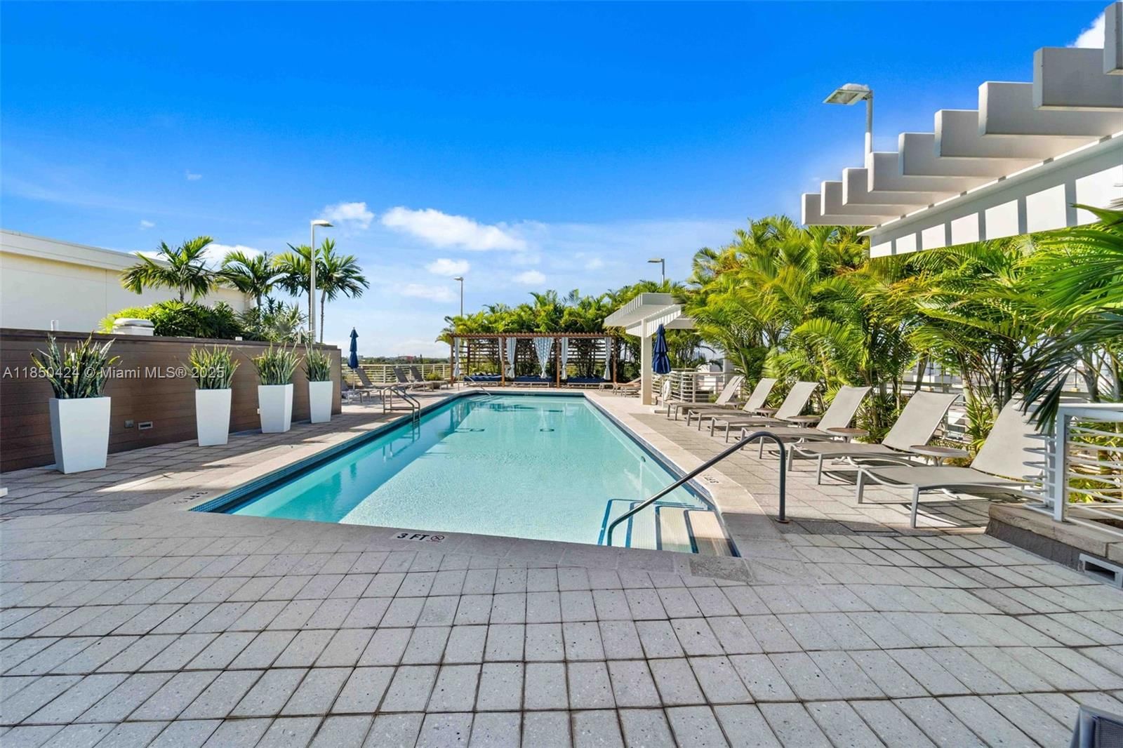 Real estate property located at 3250 1st Ave #713, Miami-dade, Midblock Miami Condo, Miami, FL