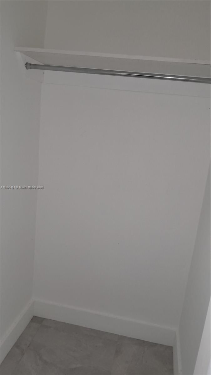 Real estate property located at 525 Meridian Ave #405, Miami-dade, 525 Meridian Condo, Miami Beach, FL
