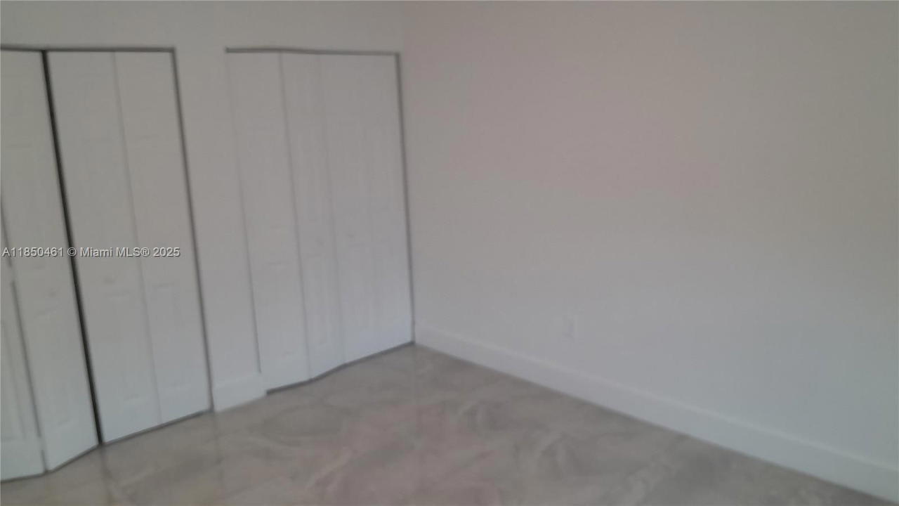 Real estate property located at 525 Meridian Ave #405, Miami-dade, 525 Meridian Condo, Miami Beach, FL