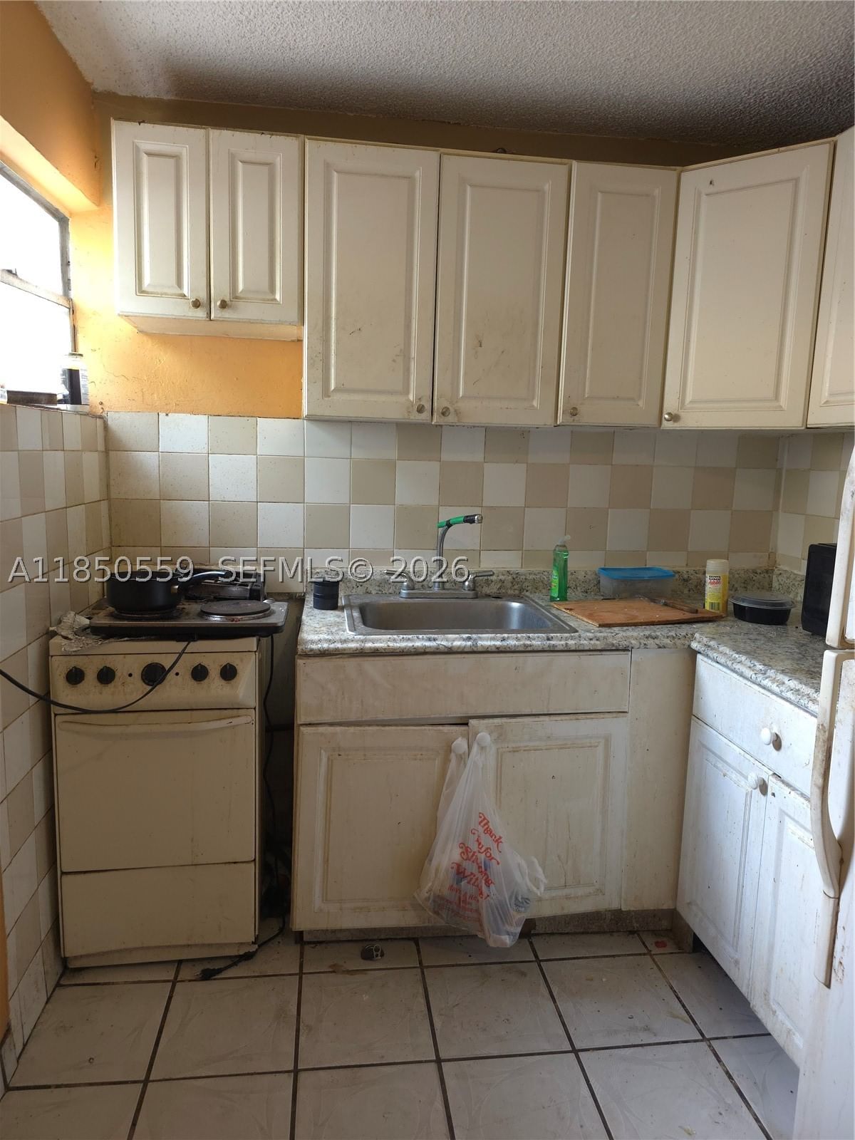Real estate property located at 163 18th Ct, Miami-dade, Hillcrest, Miami, FL