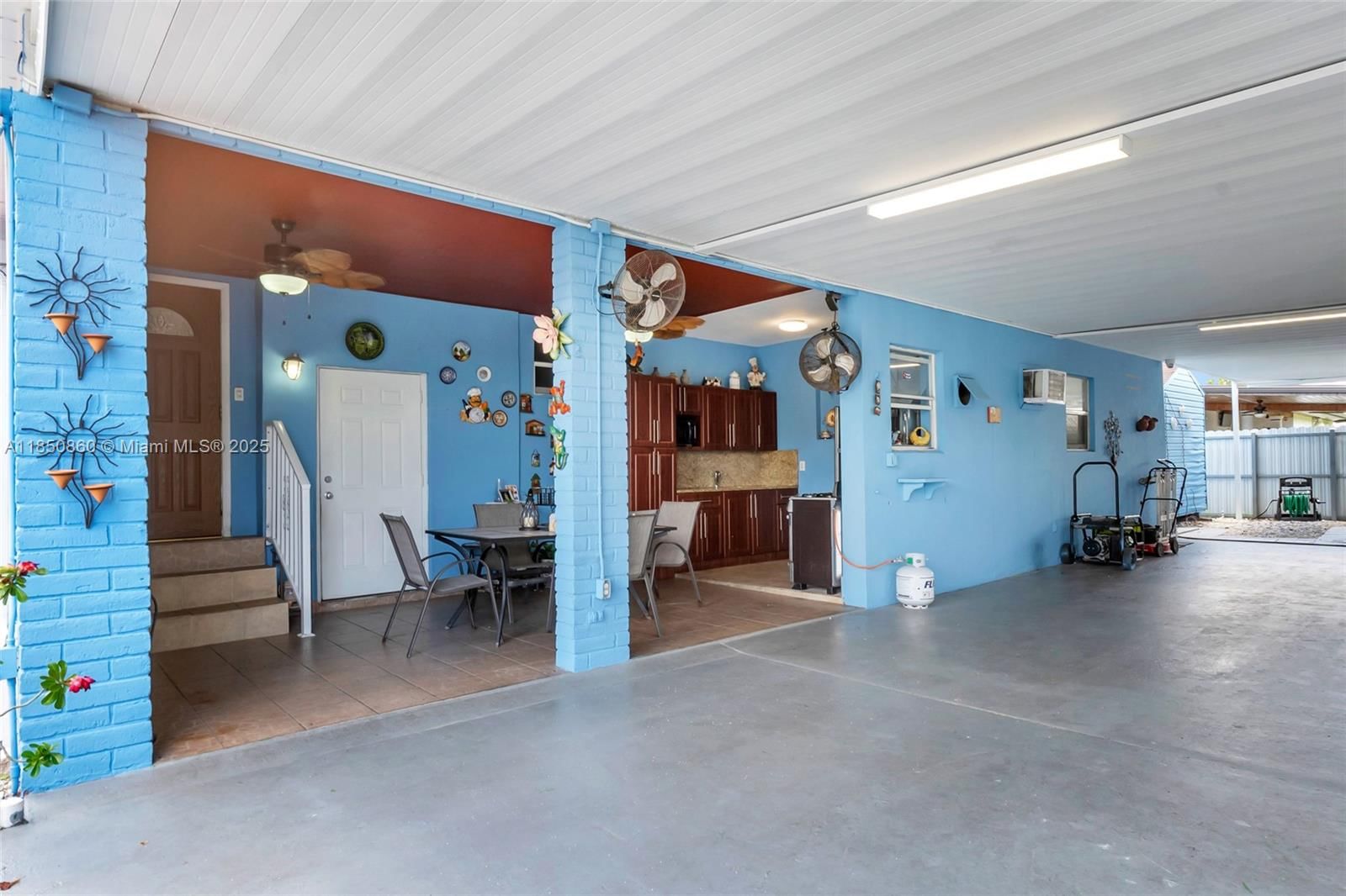 Real estate property located at 5890 Palm Ave, Miami-dade, Palm Estates 1st Addn, Hialeah, FL