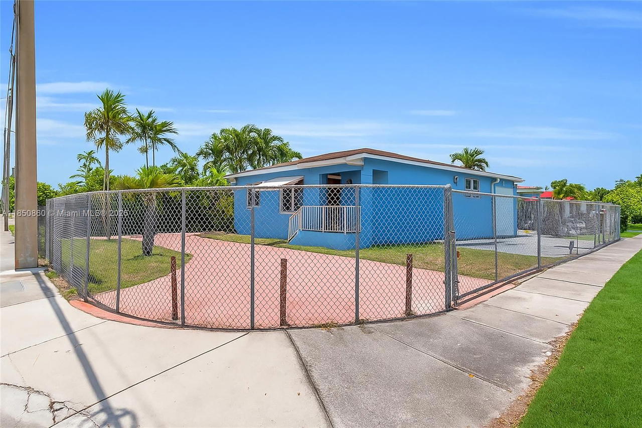 Real estate property located at 5890 Palm Ave, Miami-dade, Palm Estates 1st Addn, Hialeah, FL