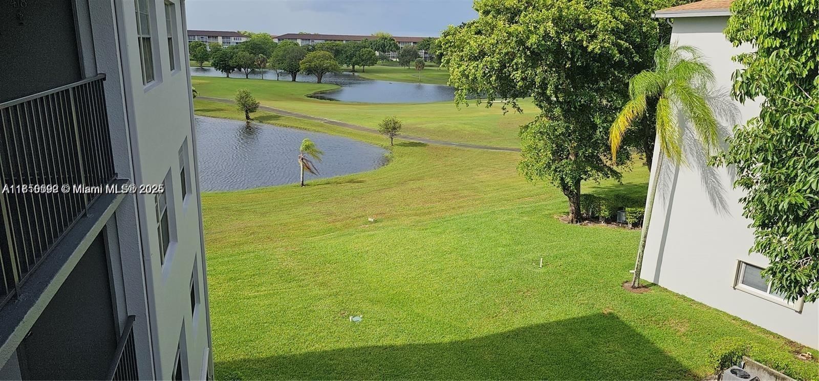 Real estate property located at 251 132 Way #417H, Broward, New Hampton At Century Vi, Pembroke Pines, FL