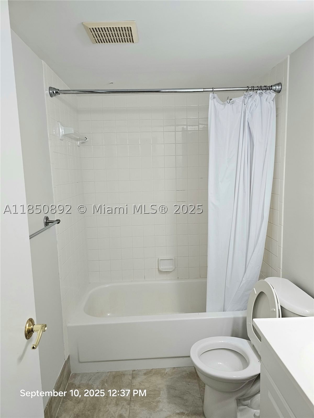 Real estate property located at 251 132 Way #417H, Broward, New Hampton At Century Vi, Pembroke Pines, FL